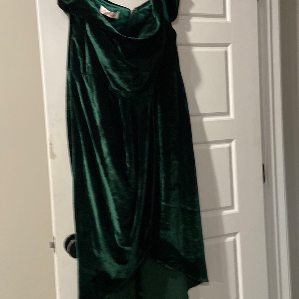 Bridesmaid/wedding dress